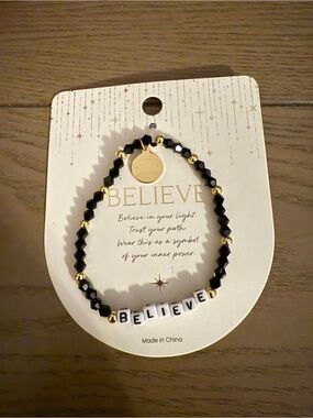 Believe Beaded 'BELIEVE' Bracelet - Black & Gold